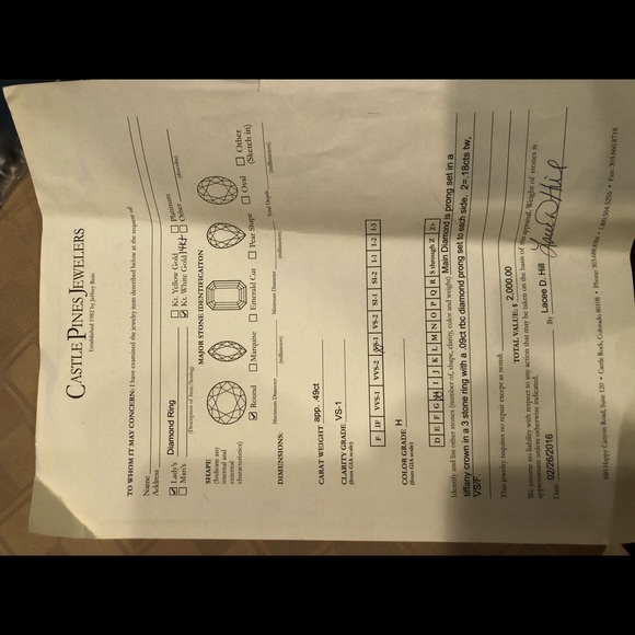 Engagement ring - Picture 4 of 6